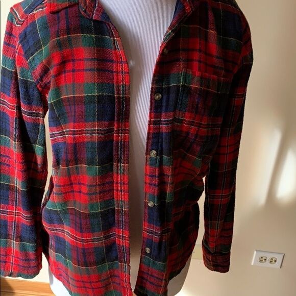 AEO plaid sweater  - Picture 1 of 6
